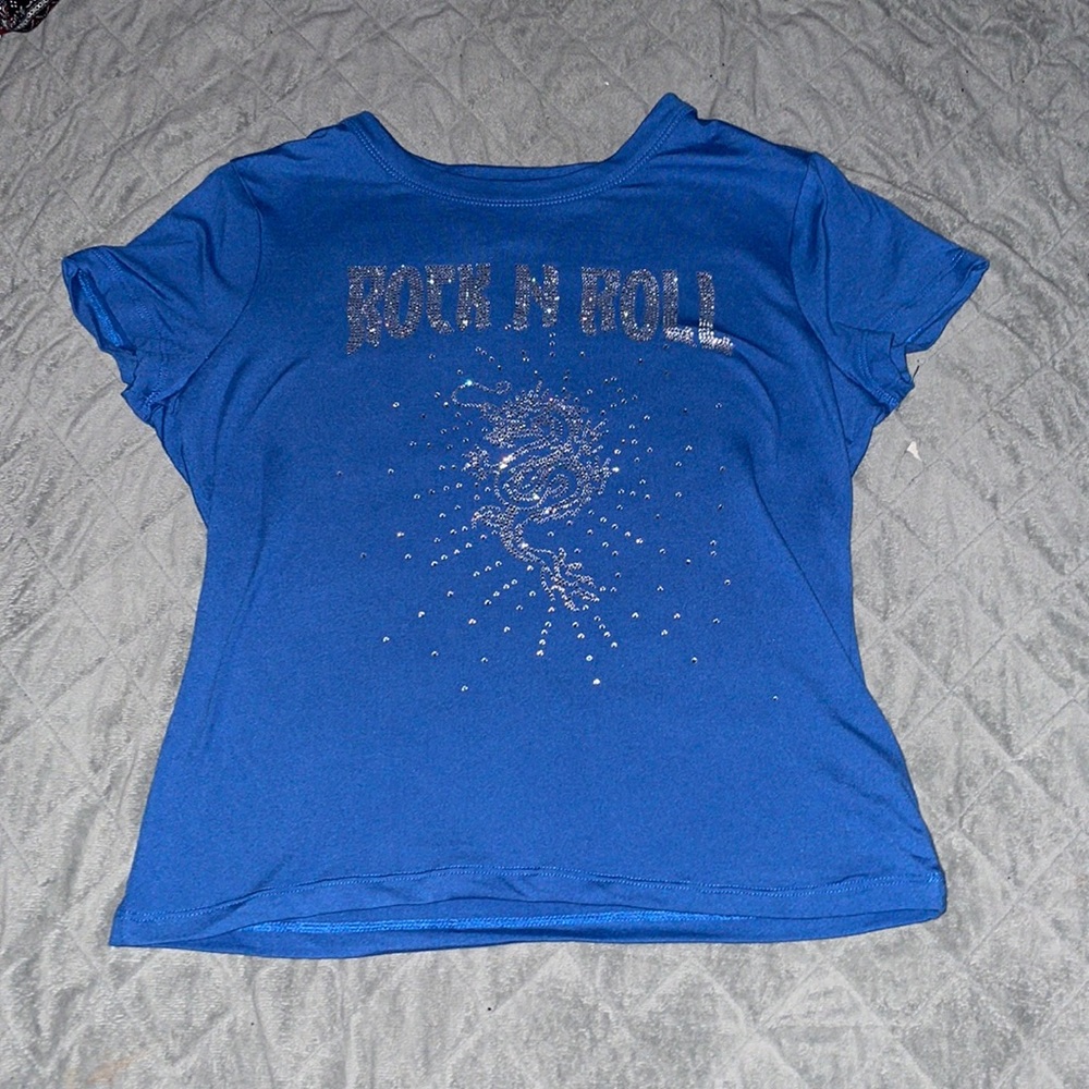 Blue rock and roll cropped short sleeve tee